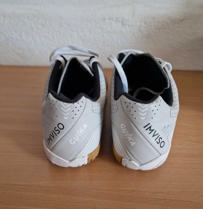 Ghete futsal GINKA 500 Gri Bărbați, 42