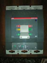 Автоматический выключатель АВВ 1000 А
