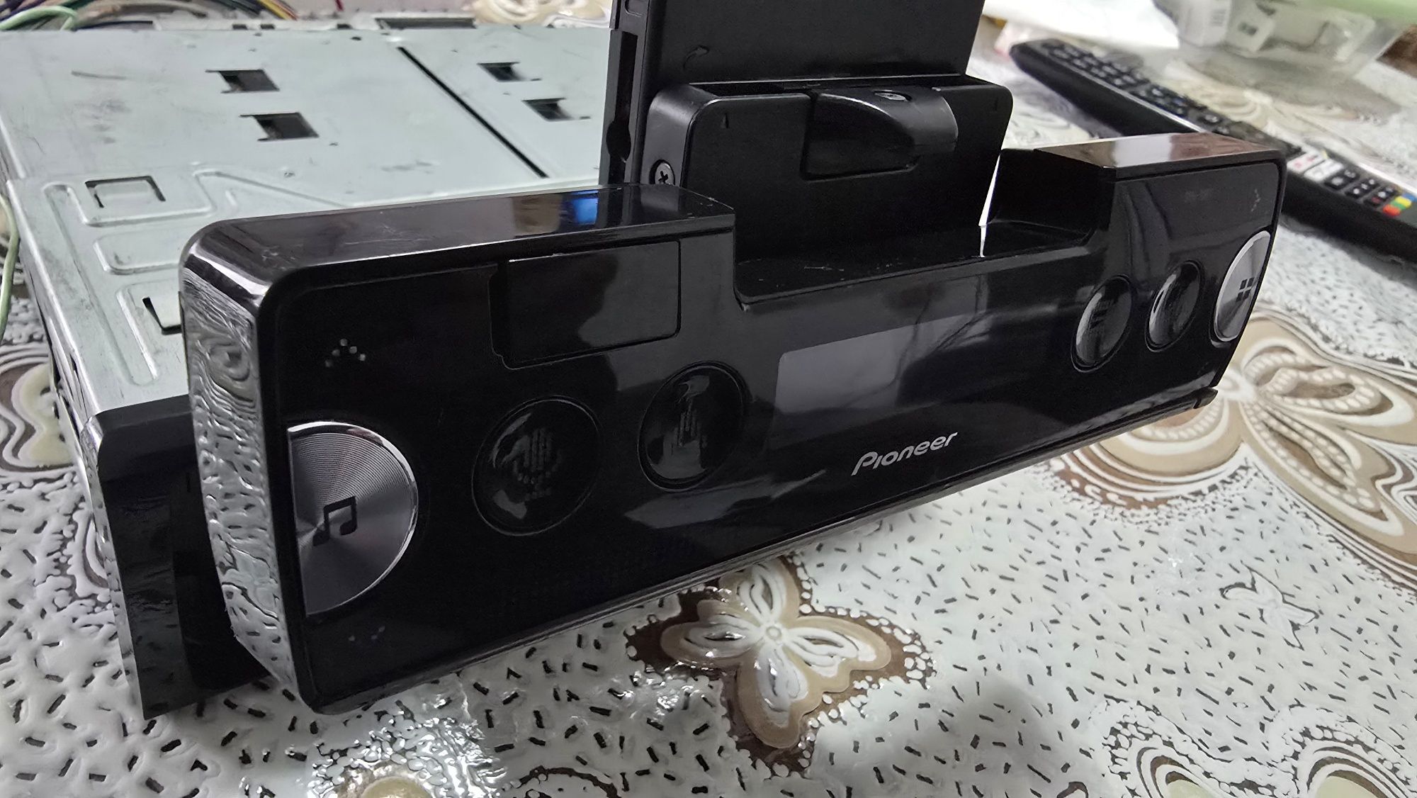 Pioneer  SPH-10BT