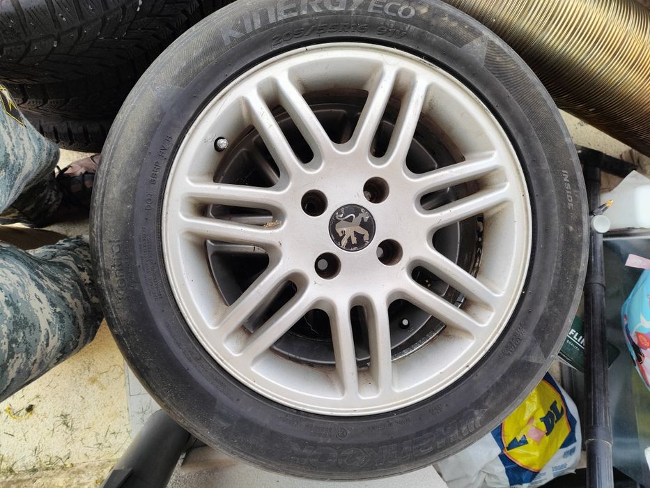Vând jante R16" pentru Peugeot 307
