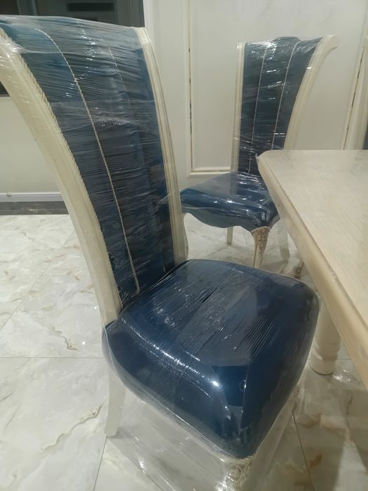 Стол стул сотилади ҳолати зўр