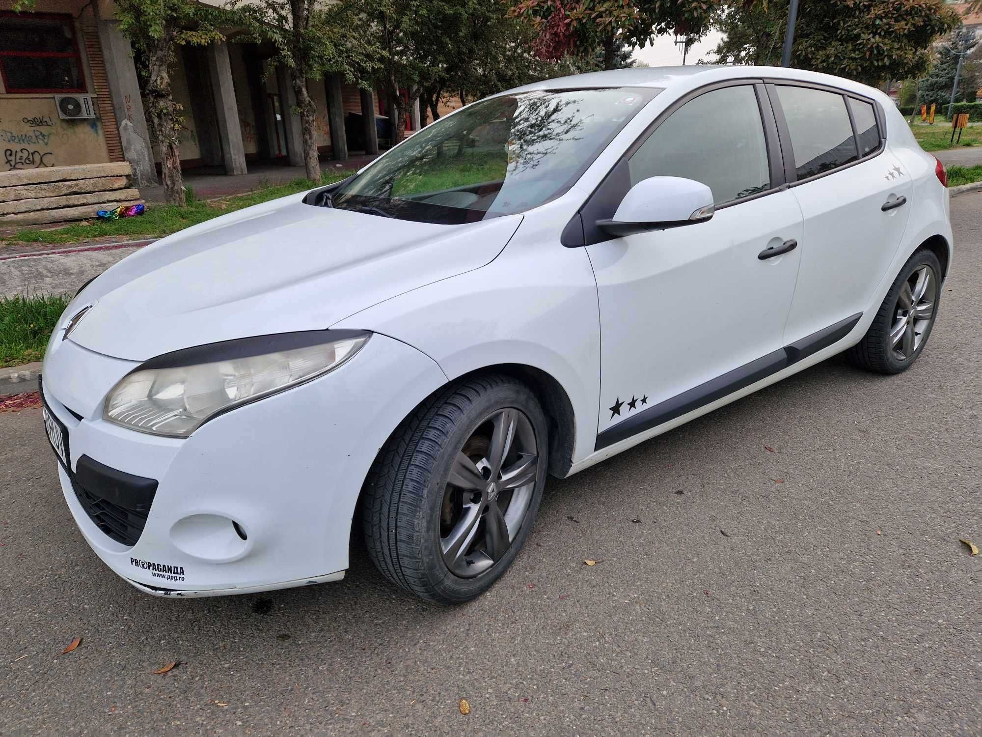 Renault Megane 3 , proprietar de 14 ani