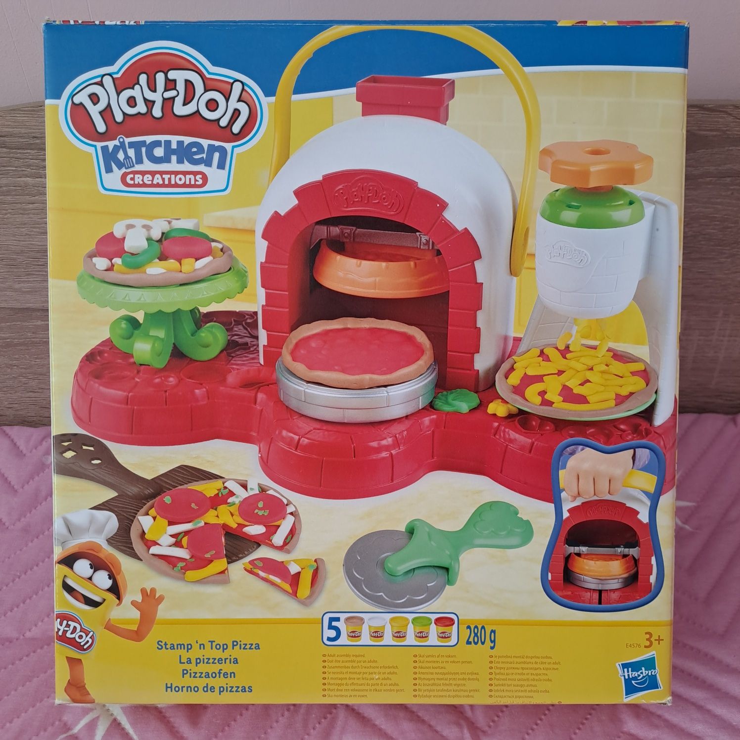 Play Doh - Комплекти Фурна за торти и пици Обща Цена 65 лв. .