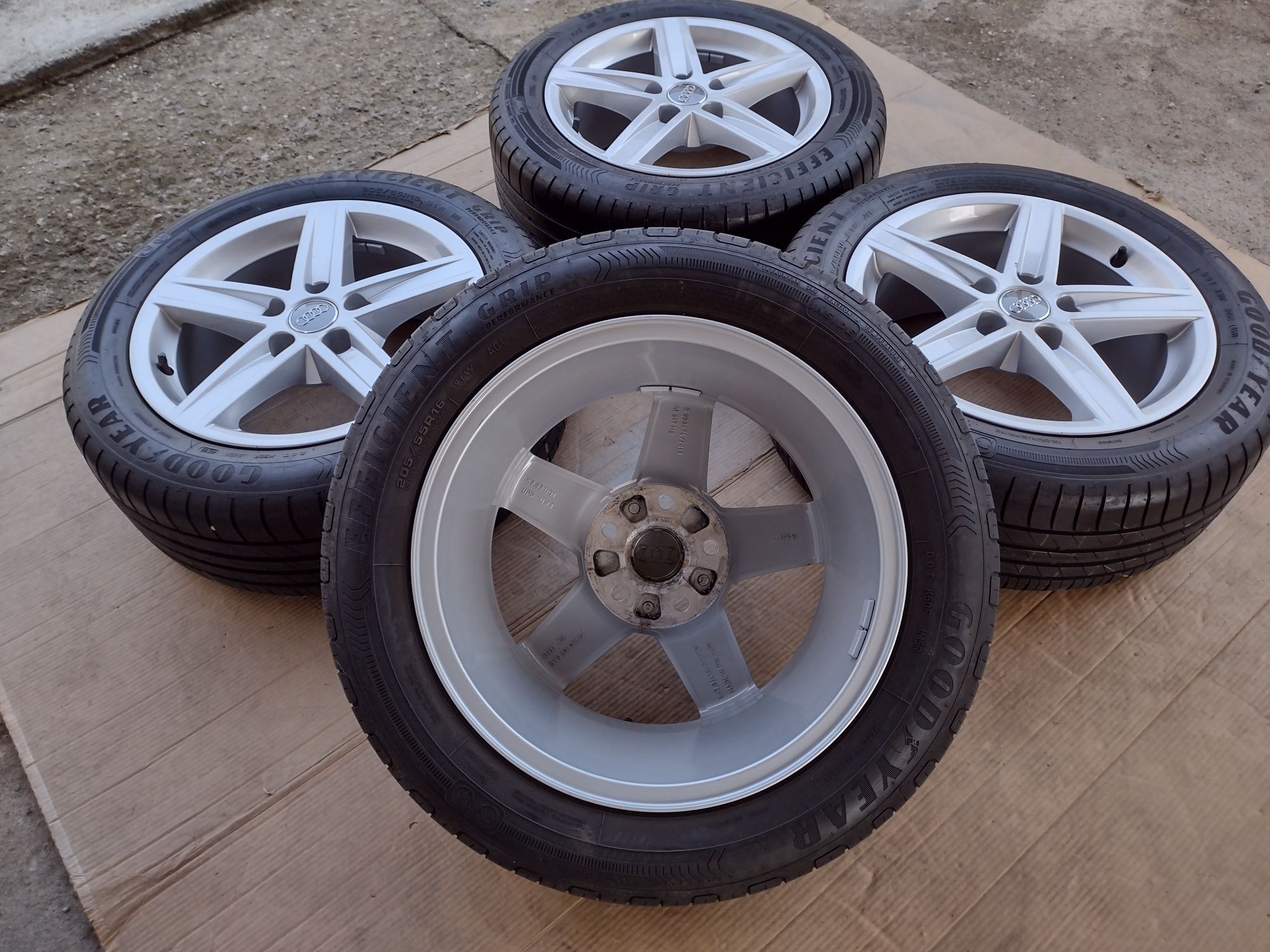 Jante 16 Audi A3 8V, 8P 5 x 112 R16 Cauciucuri  205 55 R16