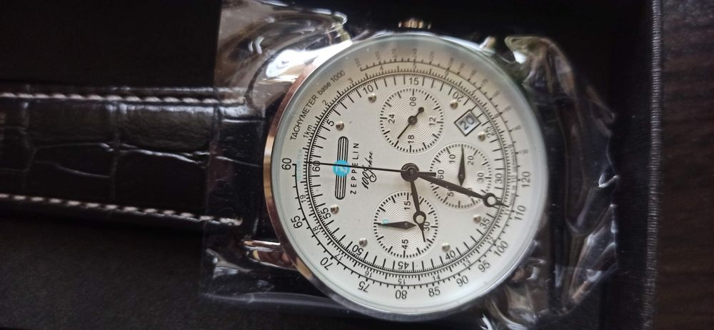 Часовник Zeppelin