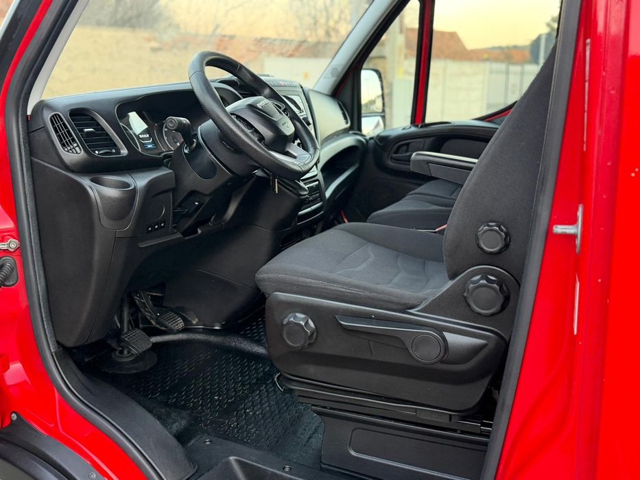 Iveco Daily  Autoplatforma 2021 35s18