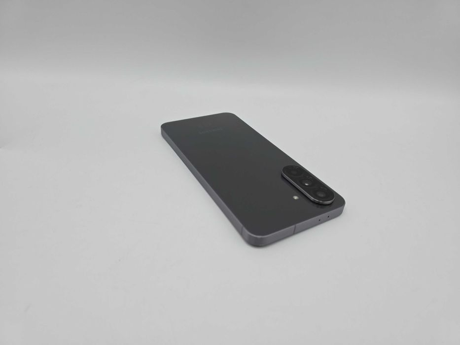 Samsung A56 5G Graphite 128Gb 8GB Ram DualSim Neverlock State Buna