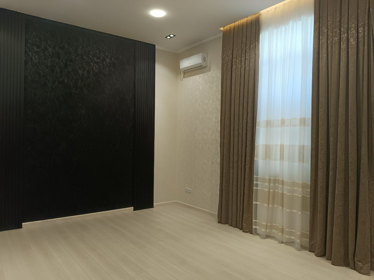 Сдаётся в аренду 24 000 м². склад.