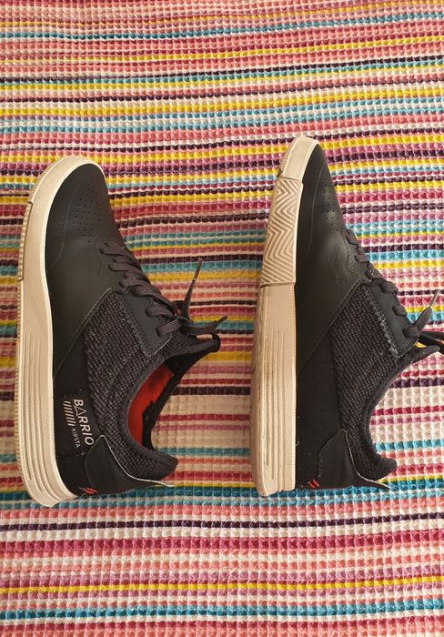 Adidasi fotbal teren sintetic Kipsta