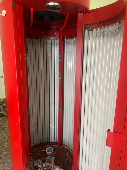 De vânzare: Solar vertical de bronzat

Vând solar vertical de bronzat