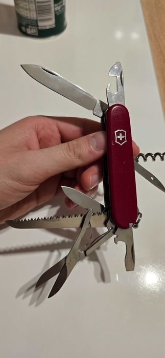 Нож Victorinox Huntsman