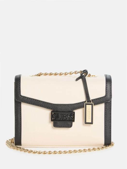 Сумочки от Guess