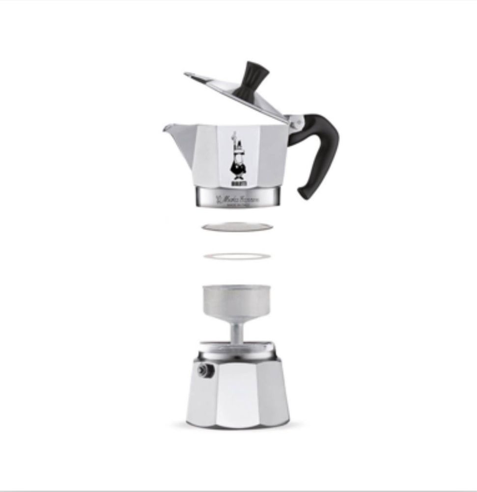 Гейзерная кофеварка Bialetti made in italy 3 чашка