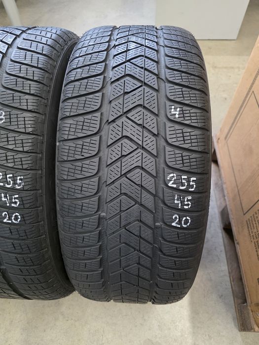 255/45/20 105V 4бр.PIRELLI SCORPION WINTER,BMW-Неразличими от НОВИ