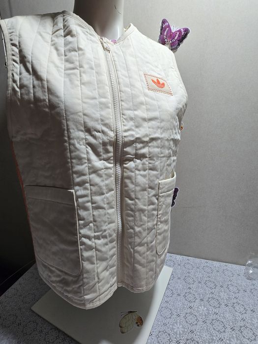 Vesta dama cu 2 fete Adidas Originals editie 2025