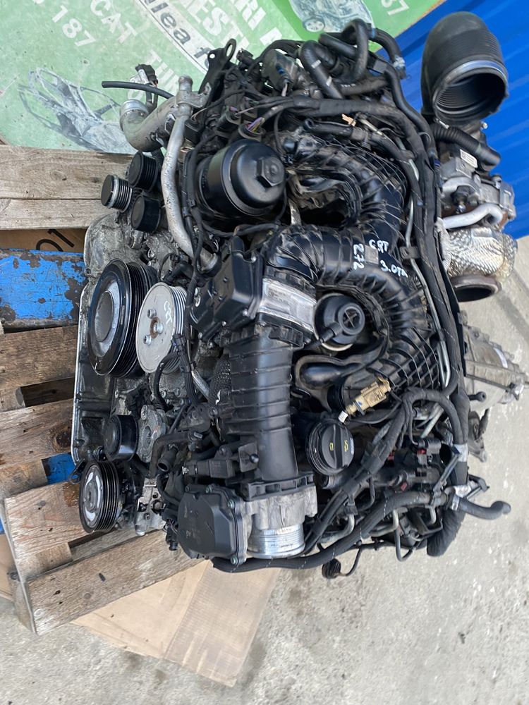 Motor , injectoare , turbină cutie viteze  Audi Q7 4M