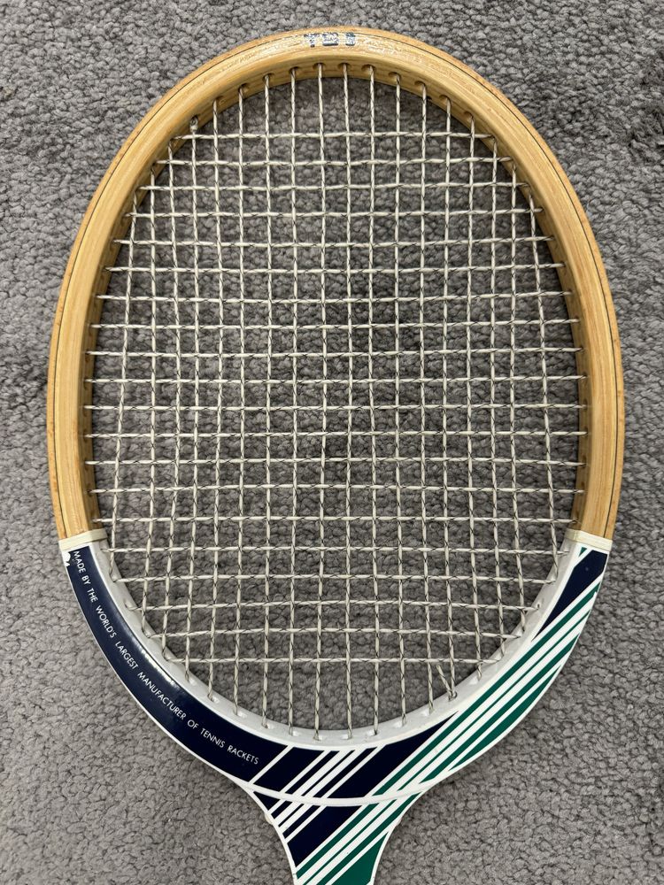 Donnay тенис ракетa