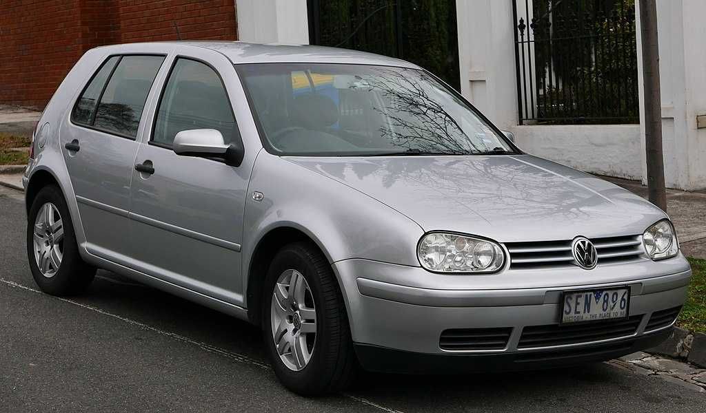 Aripa stanga/dreapta VW Golf 4 , orice culoare , aripi noi