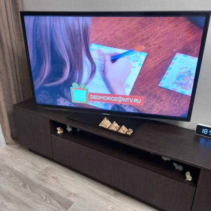 Продам телевизор samsung