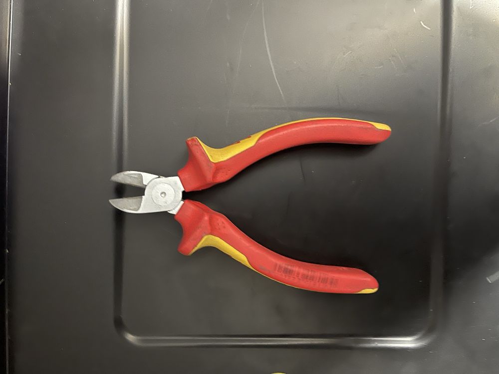 3 sficuri knipex