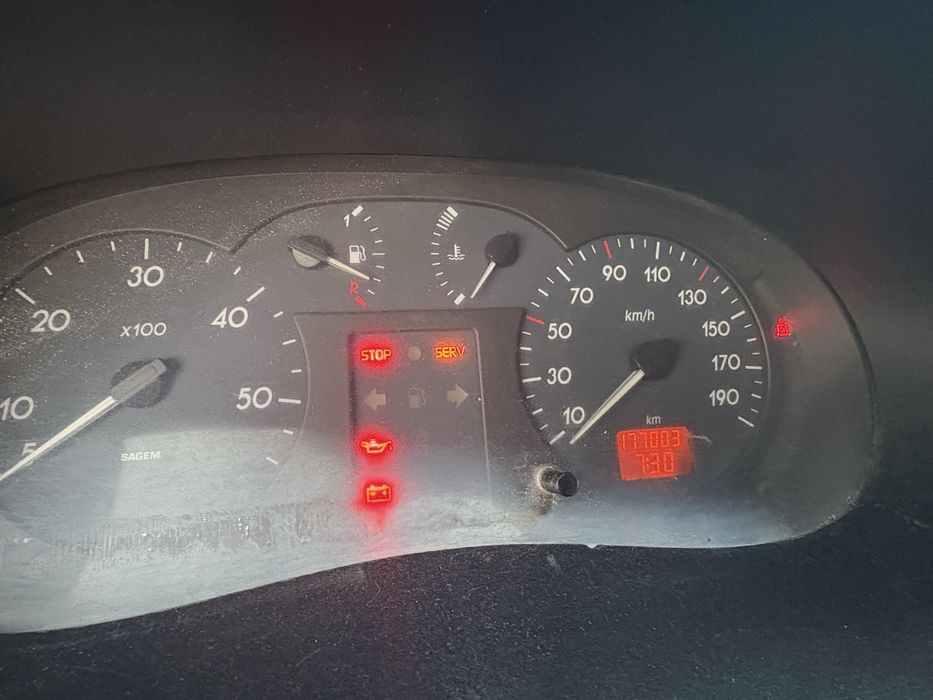 Vand renault master basculabil