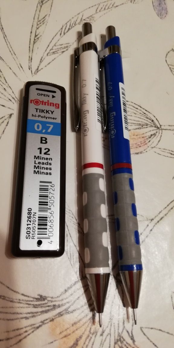 2 Creioane mecanice Rotring Tikky 0,7 cu rezerva de mine