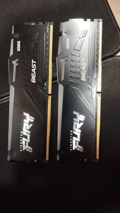 Продам оперативную память Kingston Fury Beast 32gb ddr5