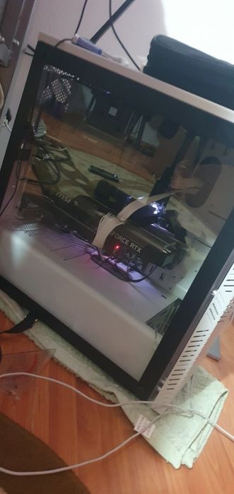 Vând Pc de Gaming