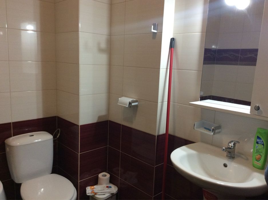 Particular inchiriez apartament 2 camere Militari Residence