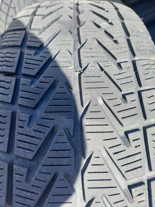 Anvelope  215/65 R16 98 H M+S
