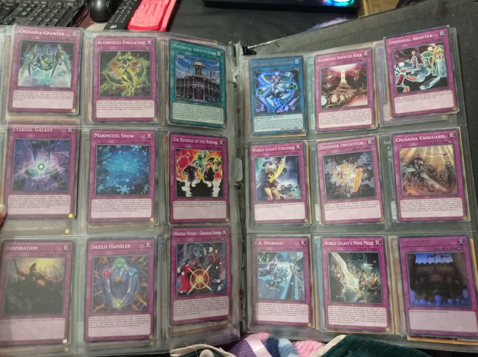 Yu-Gi-Oh cards, Югио карти