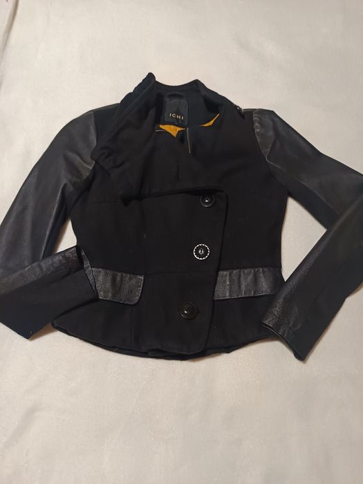 Дамско вталено яке , естествена кожа и плат