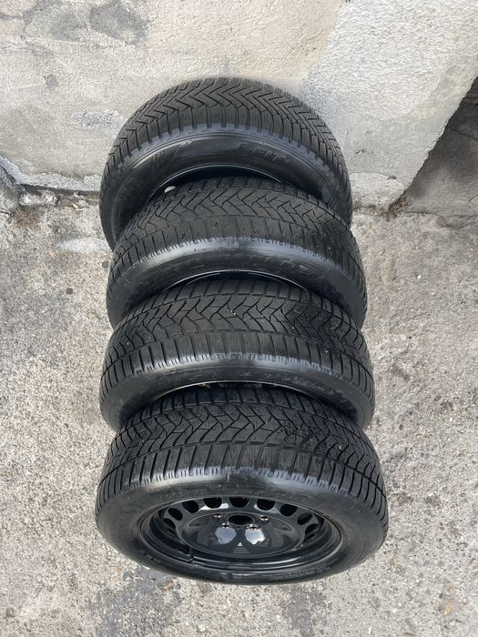 Jante cu anvelope de iarna 215/60R16, 5x112 VW, Skoda, Audi,etc Dunlop