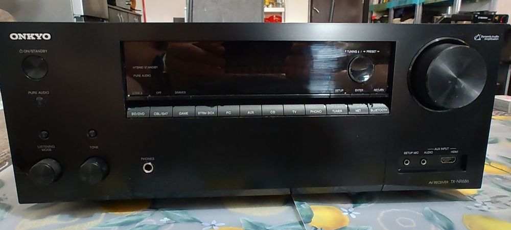 Onkyo TX-NR686 A/V receiver 7.2