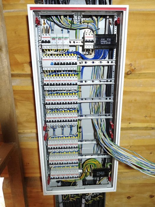 Профессиональное Электромонтаж