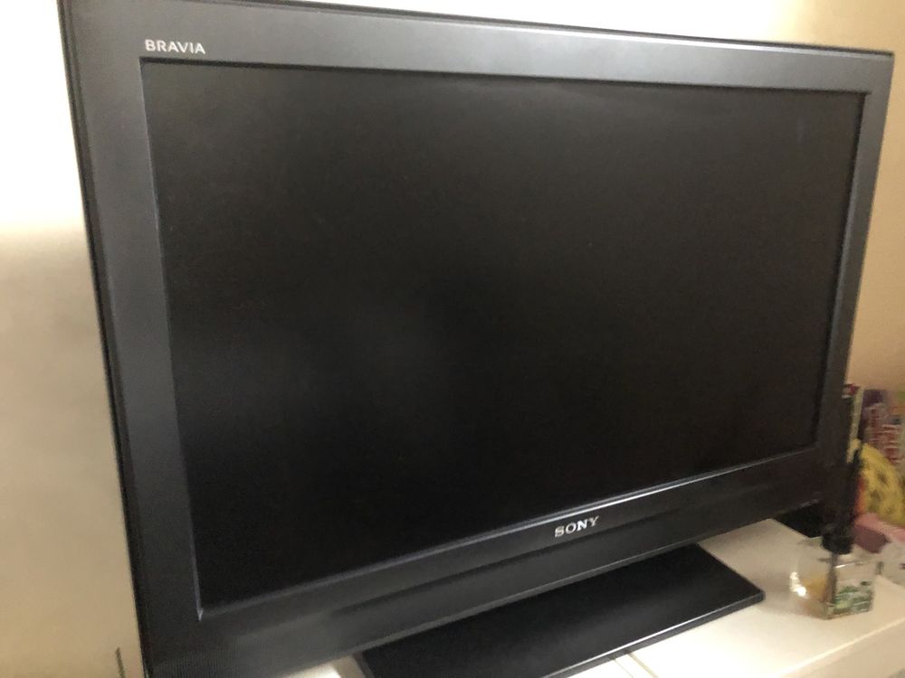 Tv sony bravia 82cm