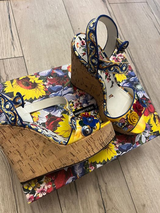 Сандали Dolce and Gabbana