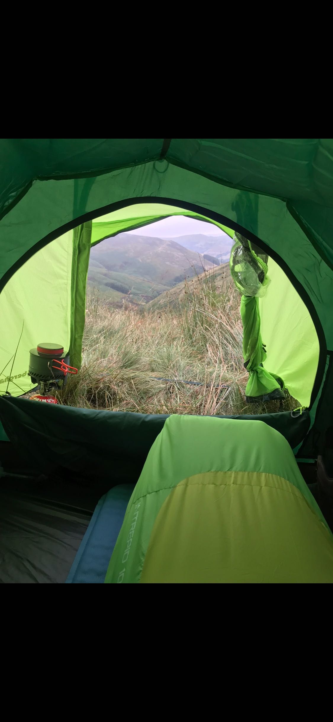 Berghouse Peak 3.2 pro Двуместна Палатка. Чисто Нова.