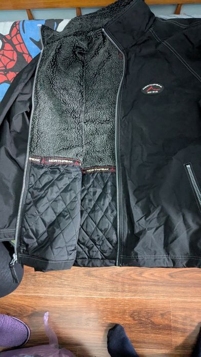 Продается зимняя куртка из США