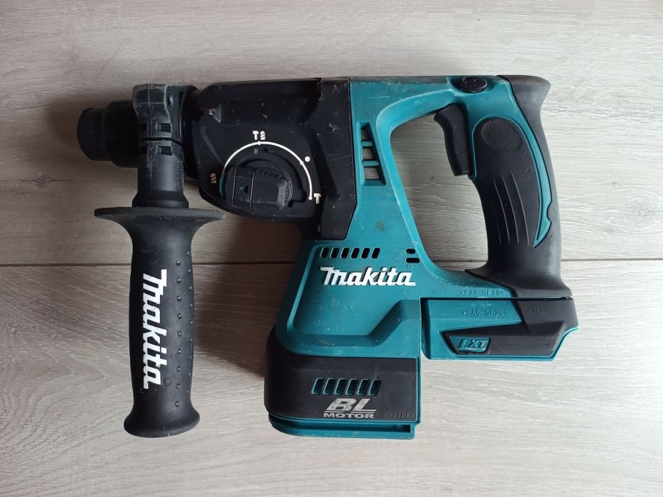 Set scule profesionale Makita 18V