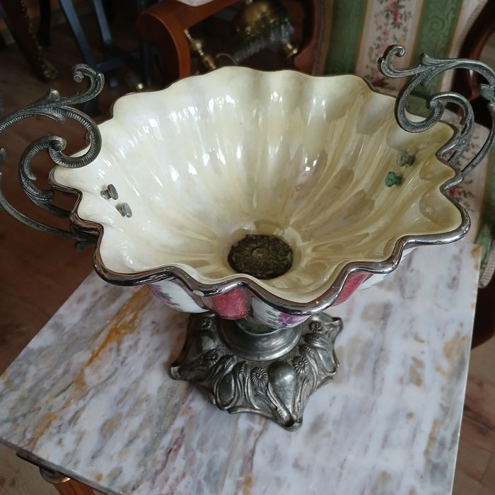 Порцеланова фруктиера