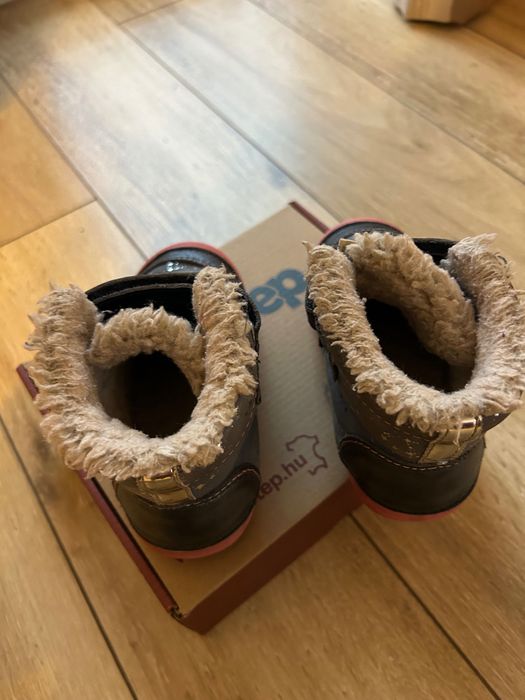 Ghetute iarna pentru fetite, marimea 25