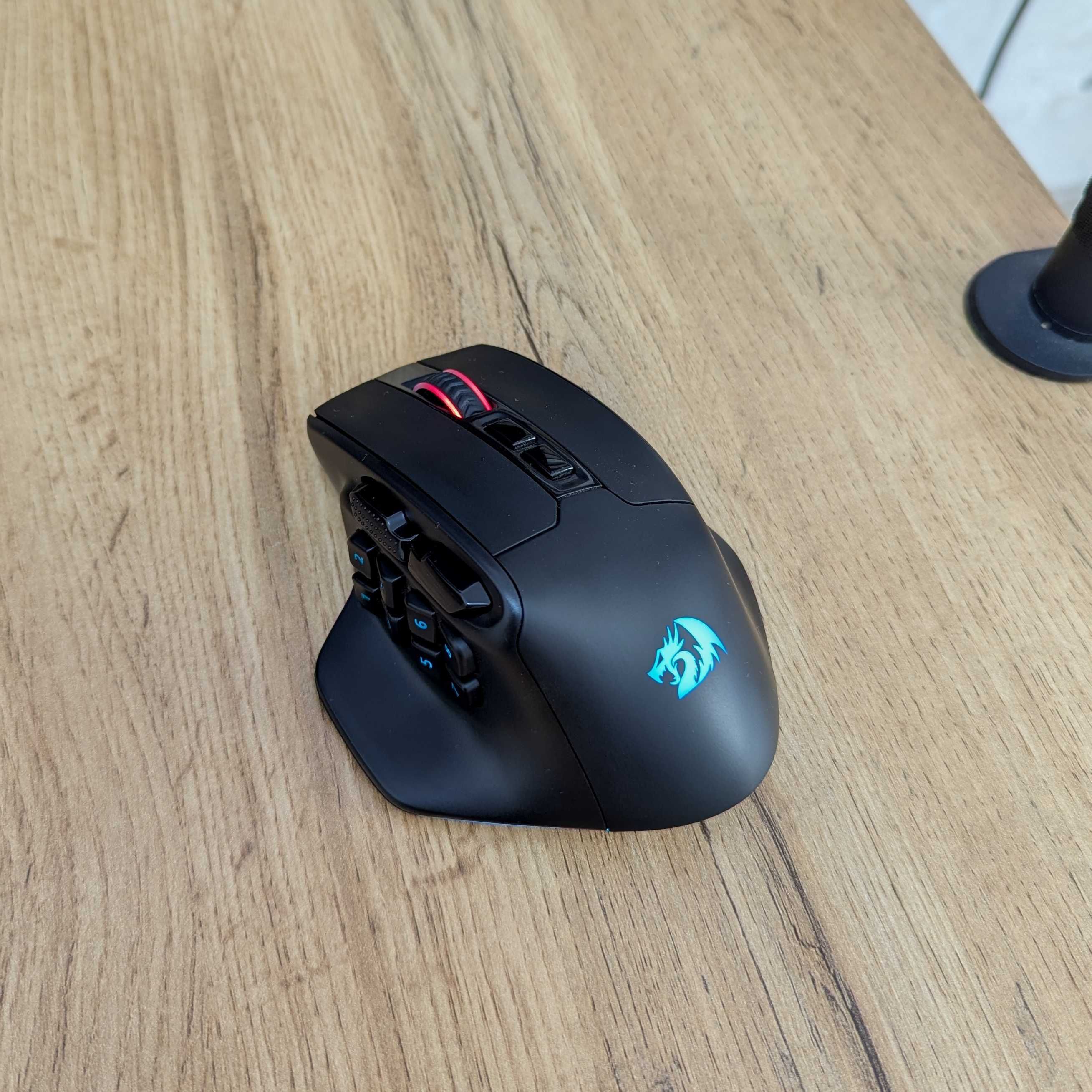 Redragon Aatrox M811 Pro, 15 кнопок, 3395, 2.4 Wireless. Open Box.