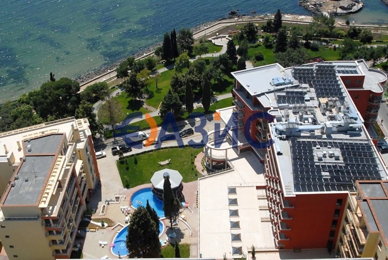 Продава се Едностаен апартамент в Несебър - 54 кв.м за 1334 €/кв.м - Снимка #11