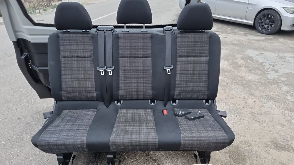 Bancheta mercedes vito w447 cu 3 locuri
