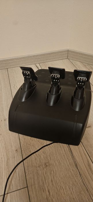 Volan Logitech Driving Force G29 pentru Playstation 5, Playstation 4,