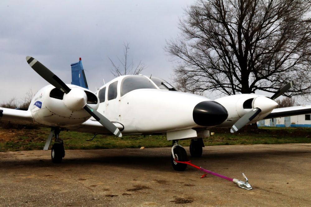 Vand avion bussines