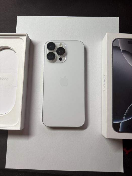Iphone 16 Pro Max 512 GB ; CASCO inca 1 AN
