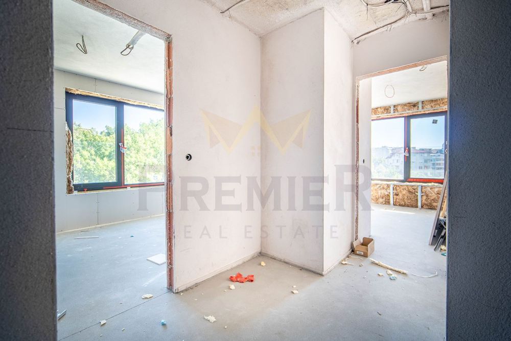 Продава се Тристаен апартамент в Варна, Чайка - 90 кв.м за 2773 €/кв.м - Снимка #9