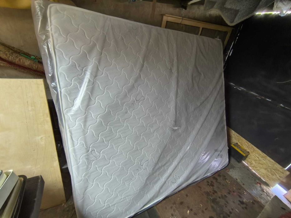 Продам новый матрас 180×200 см
